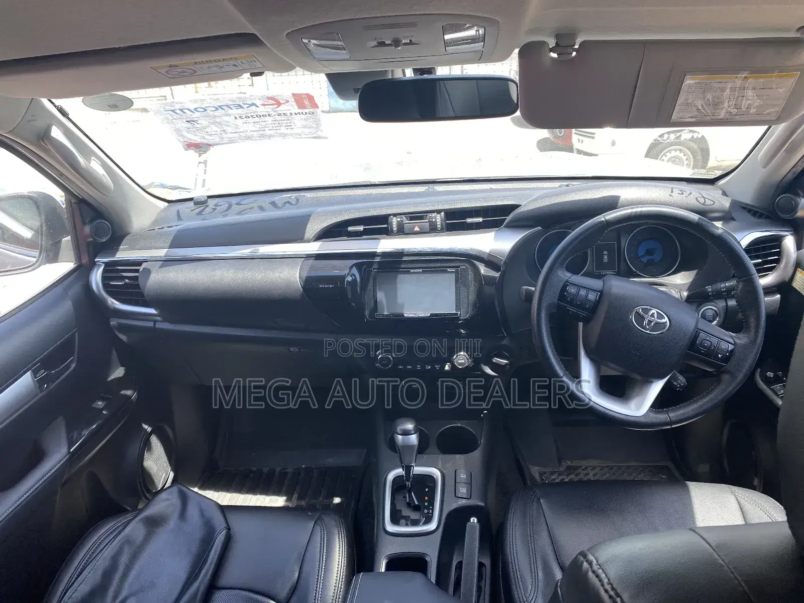 Toyota Hilux 2018 Silver