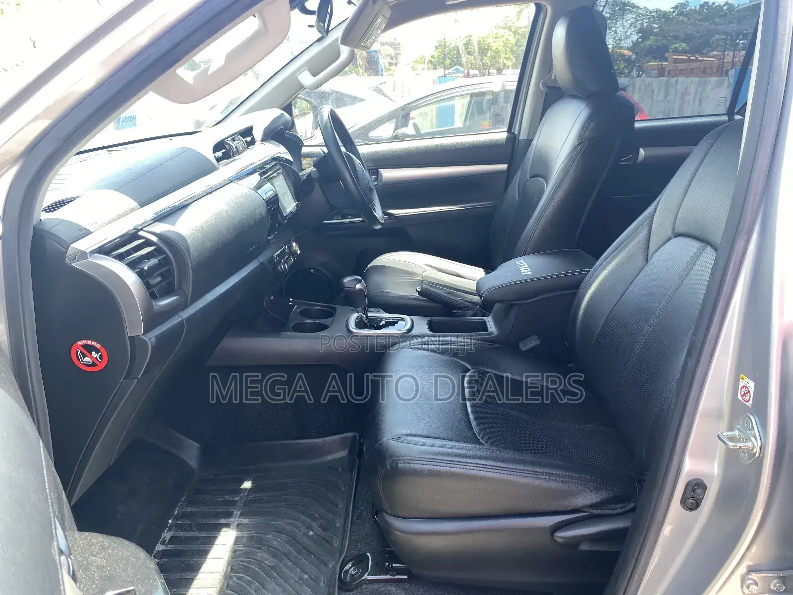 Toyota Hilux 2018 Silver