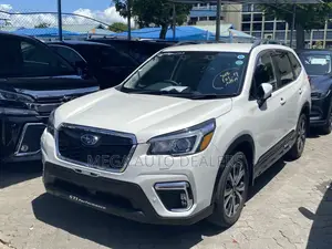 Subaru Forester 2018 White