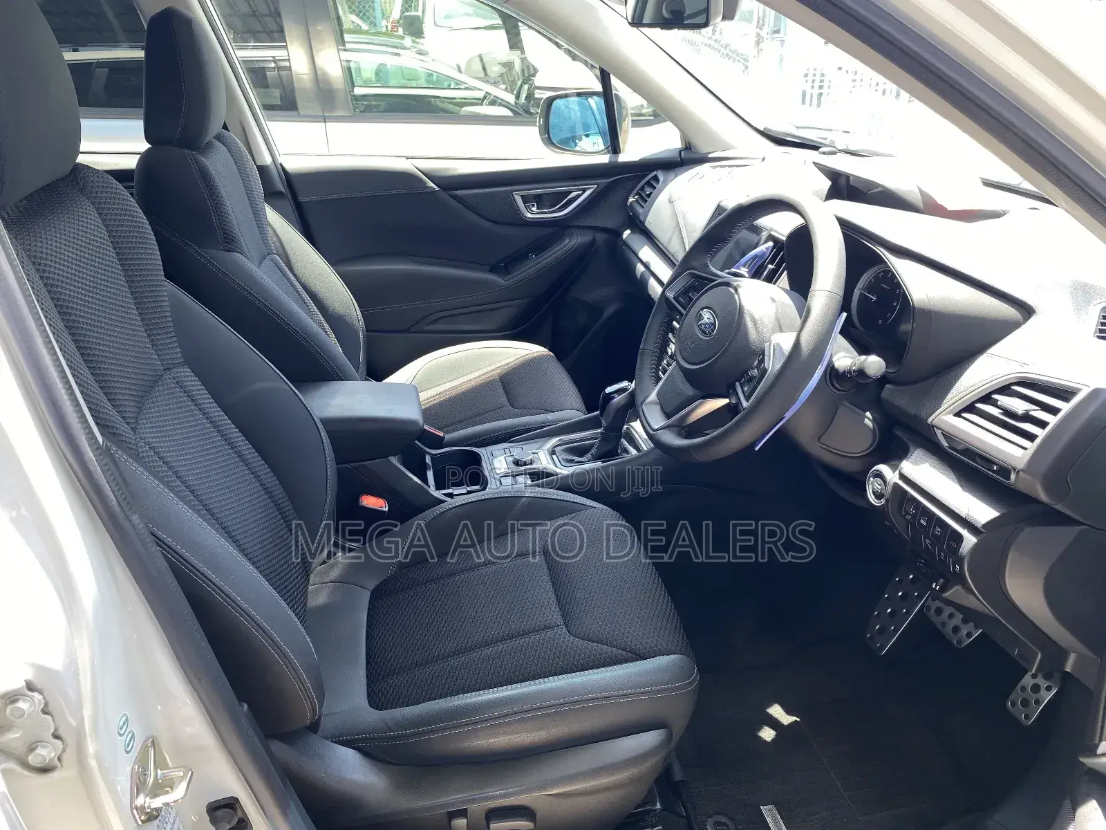 Subaru Forester 2018 White