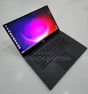 Laptop Dell Precision 5540 16GB Intel Core I9 SSD 512GB
