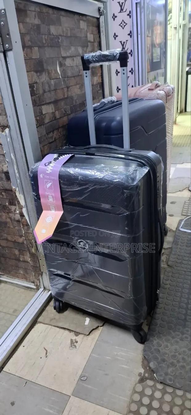 Unbreakable Medium Rubber Suitcase - main view