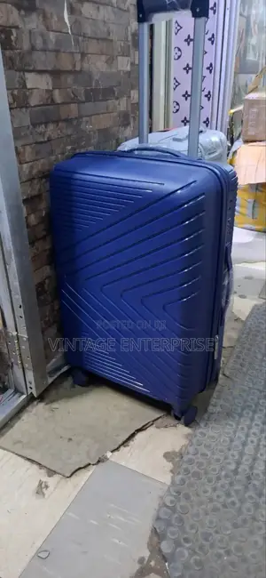 Unbreakable Medium Rubber Suitcase