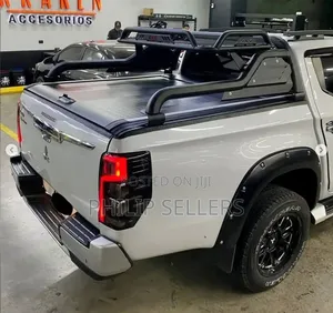 Black Stealth Rollbar With Luggage Basket for Ford Ranger