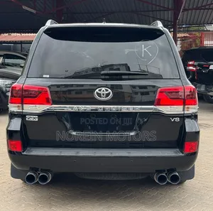 Toyota Land Cruiser 2018 Matt Black