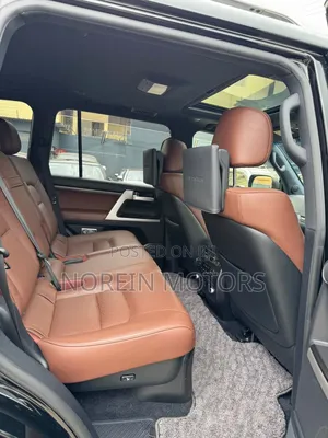 Toyota Land Cruiser 2018 Matt Black