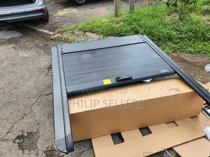 This Roller Cover Comes With a Detailed Installation Menu
