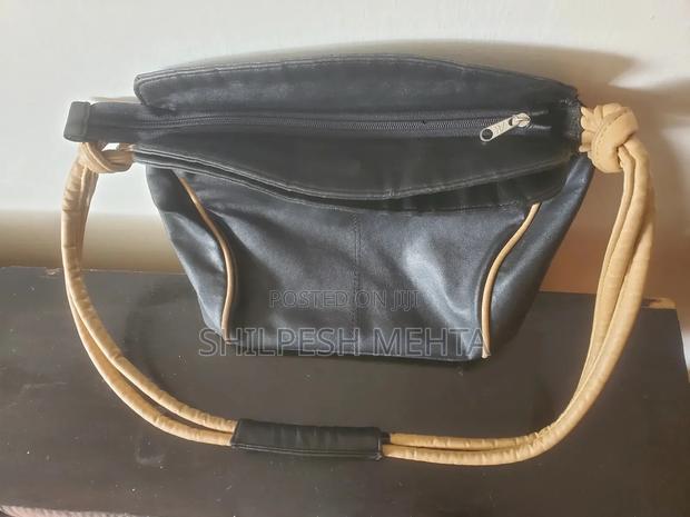 Shoulder Bag - thumbnail 2