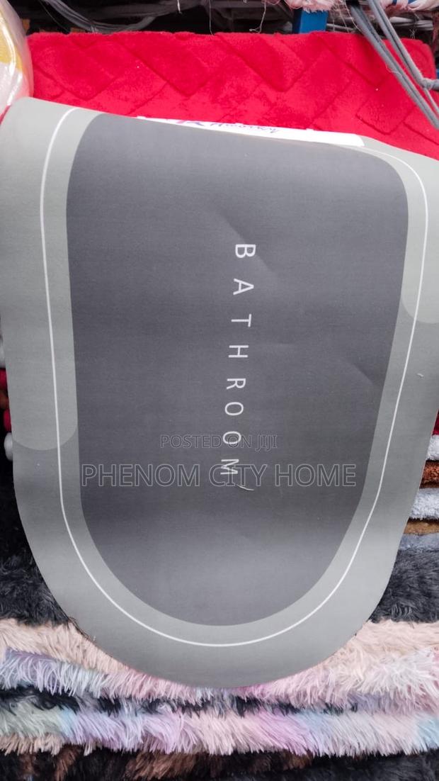 Light Grey Absorbent Antislip Mats Available