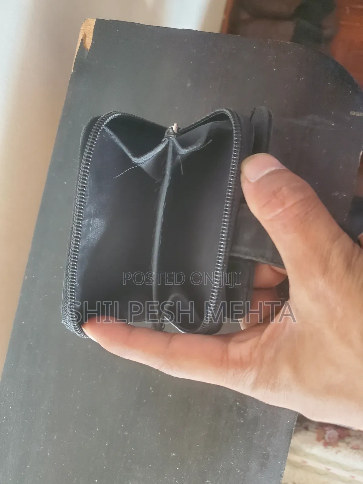 Small Hand Pouch 1pc