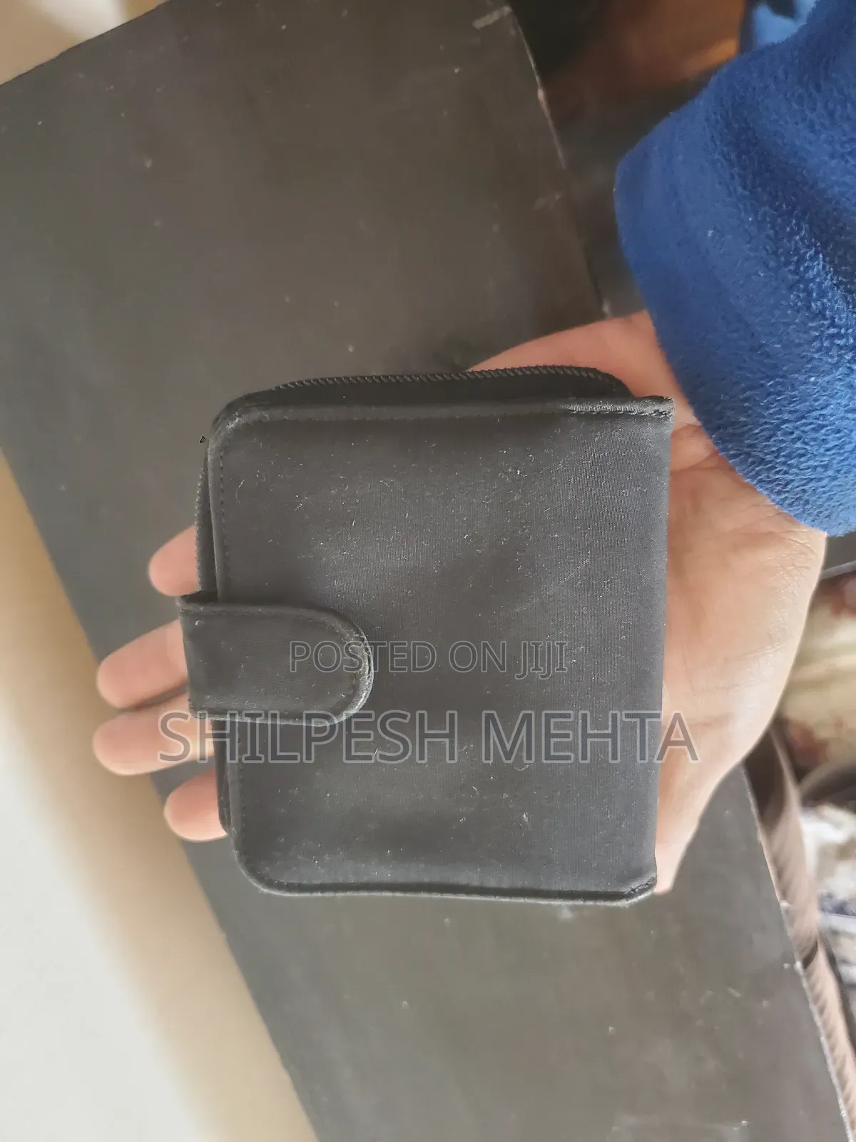 Small Hand Pouch 1pc
