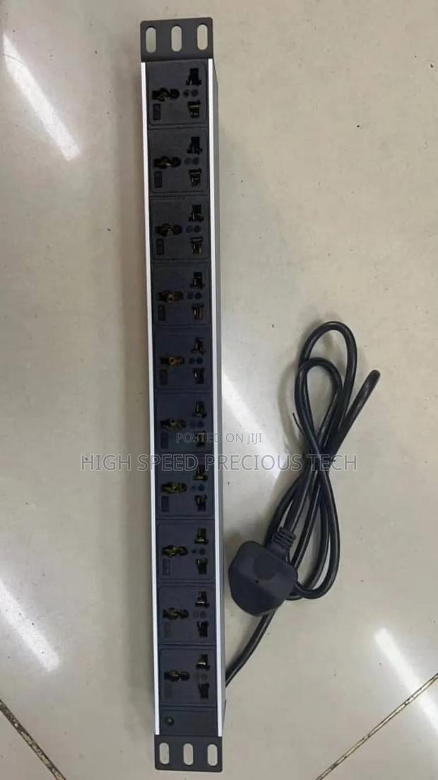 Power Distribution 6way Plastic - main view