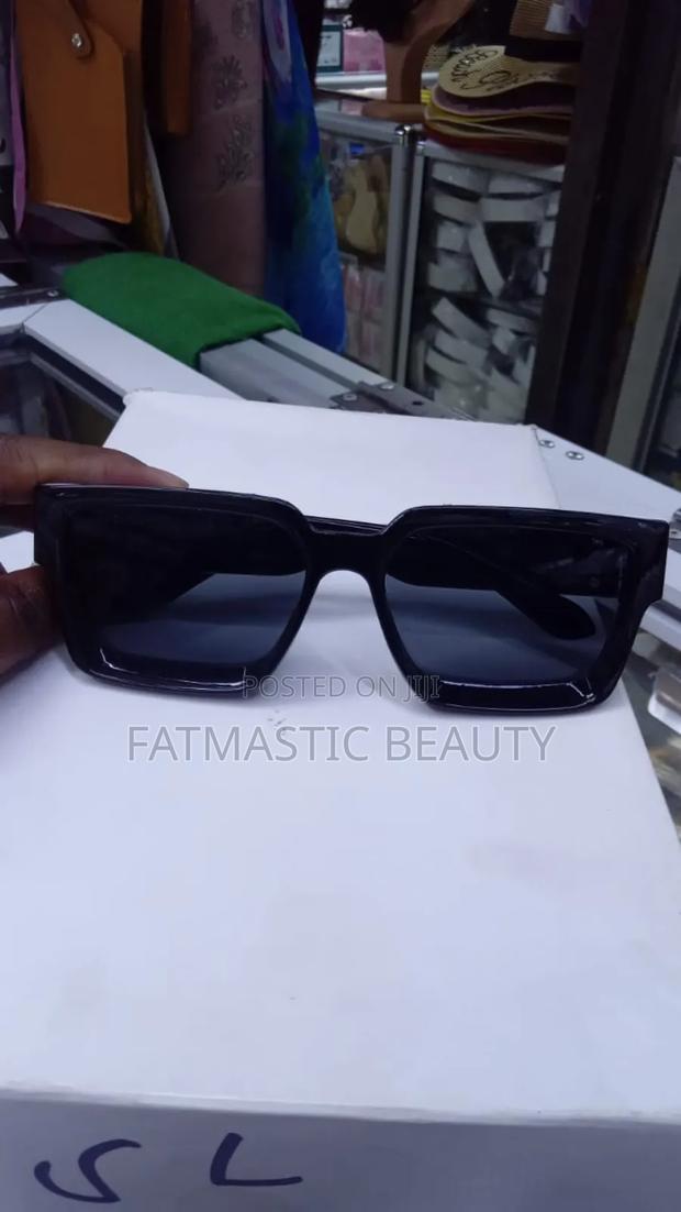Unisex Black White Lv Sunglasses