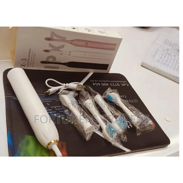 Toothbrush,Electric - main view