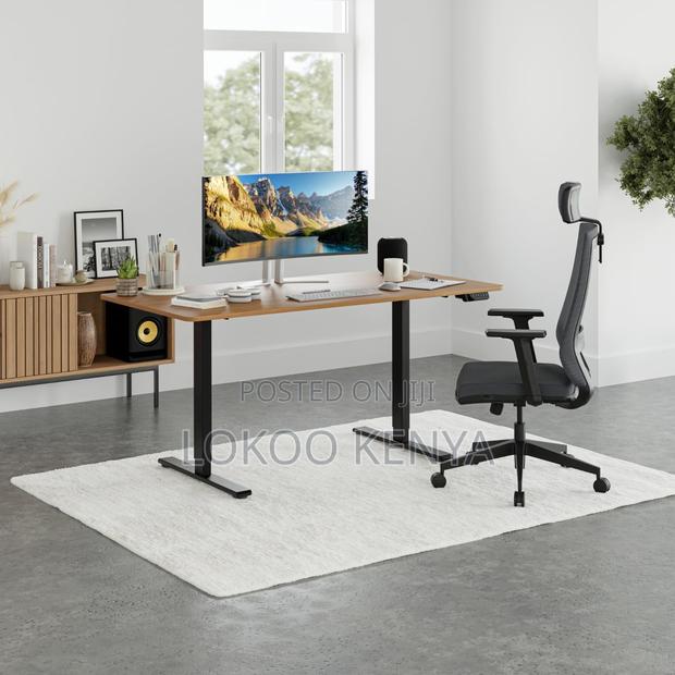 Office Desk: Electronic Height Adjustable Office Desk - thumbnail 5