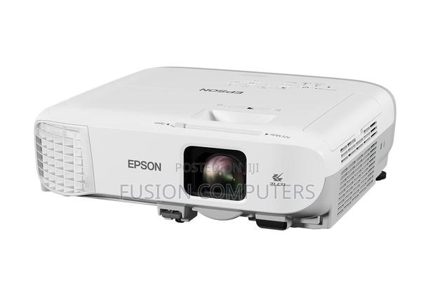 Epson Eb-Fh06 Full Hd:3500 Lumens Projector - thumbnail 2