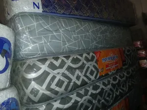 Superfoam 5 X 6 X 10 Heavy Duty Quilted Mattresses