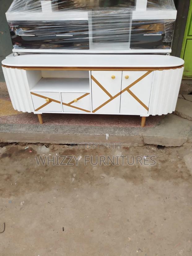 Style Tv Stand - main view