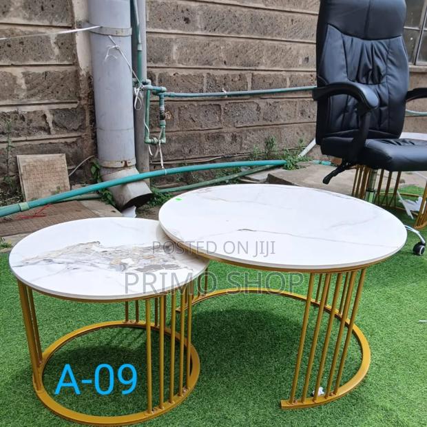 Dining Table; Fancy Marble Round Dining Table - thumbnail 2