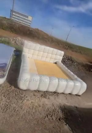 Noble Bubble Bed
