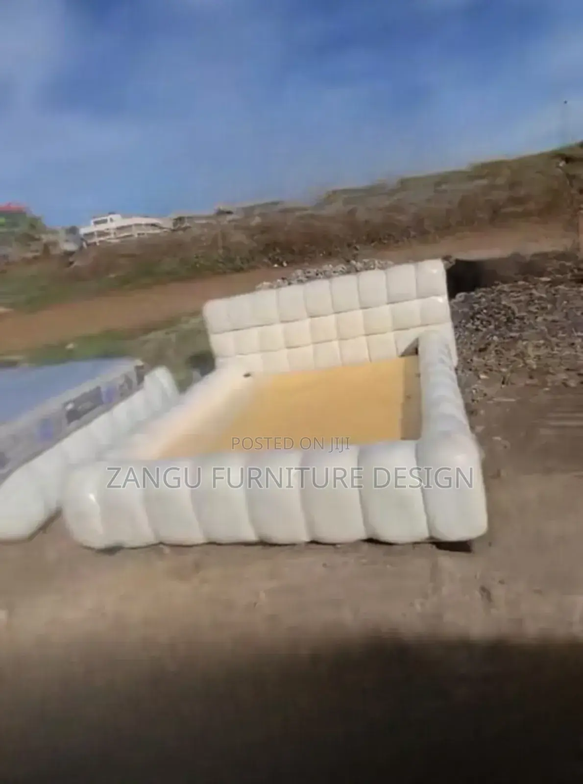 Penetrating Bubble Bed