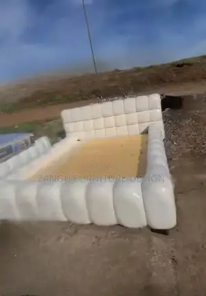 Well-Done Bubble Bed
