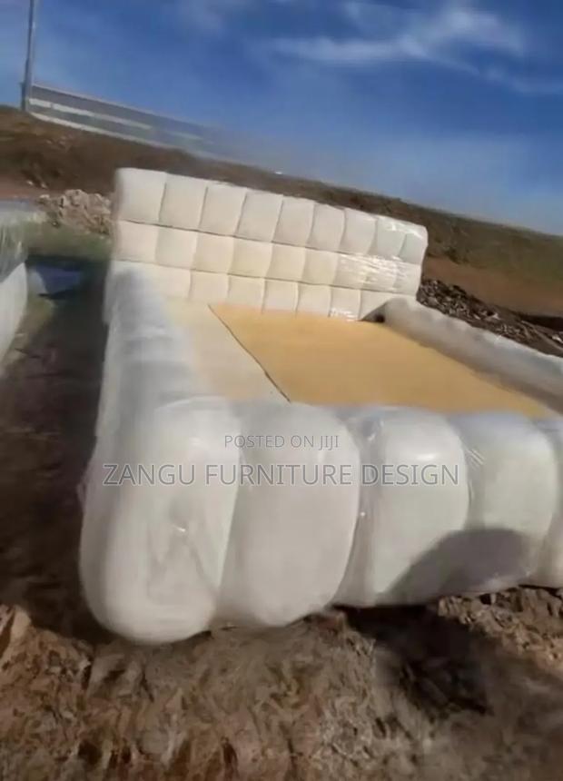 Challenging Bubble Bed - main view