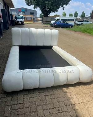 Industrious Bubble Bed