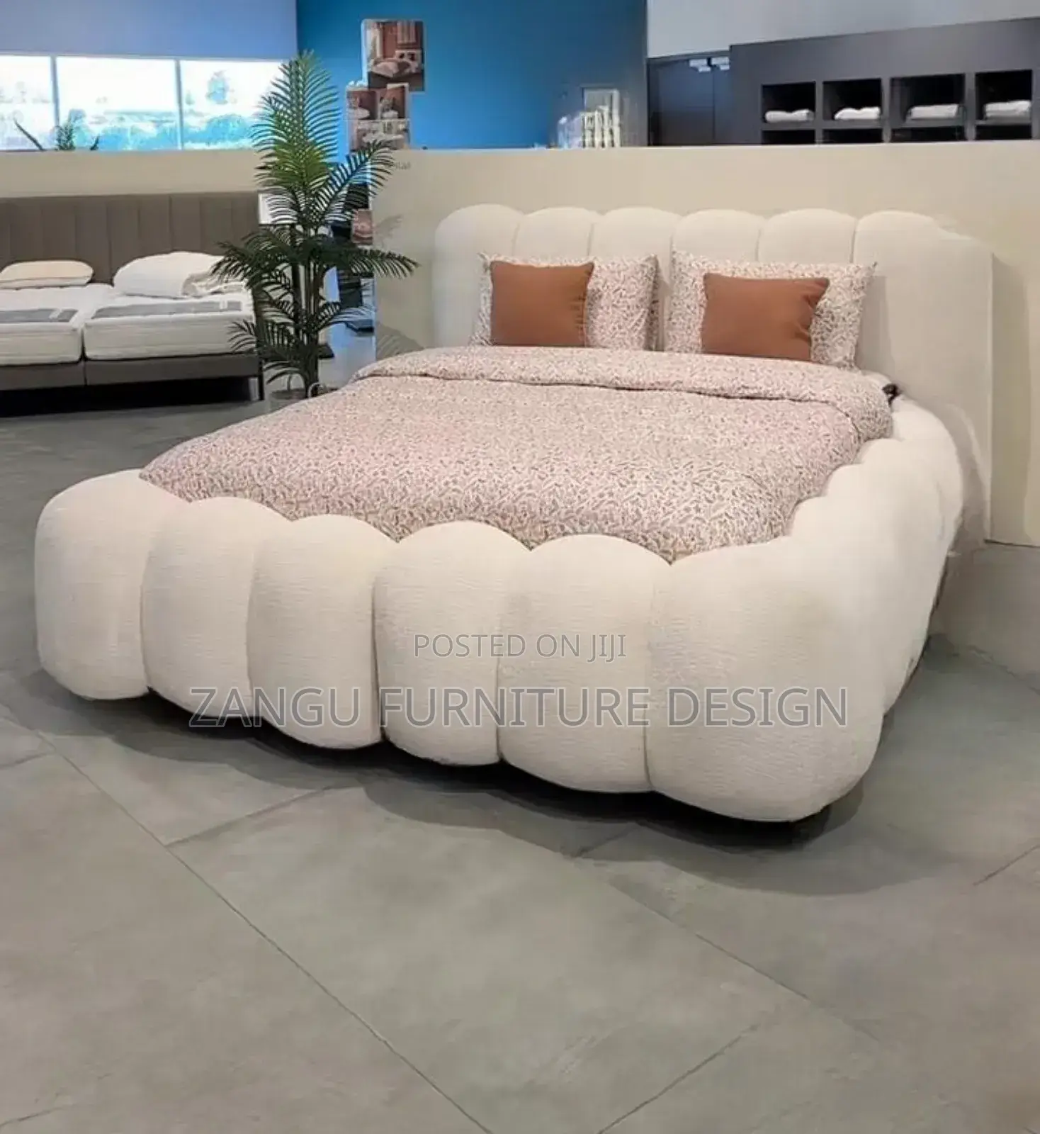 Pointed Bubble Bed