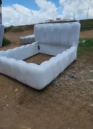Salient Bubble Bed