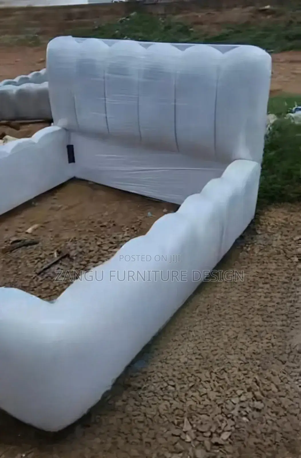 High-Ranking Bubble Bed