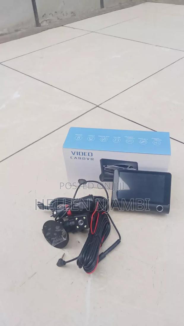 Dash Cam 3 Lens Non Touch Xh202-4