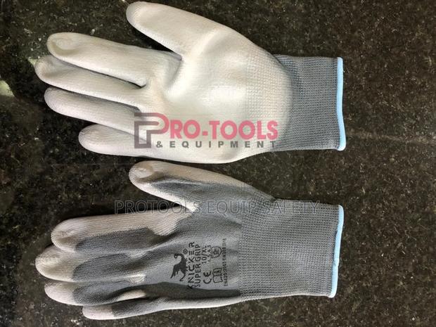 Anticut Gloves - main view