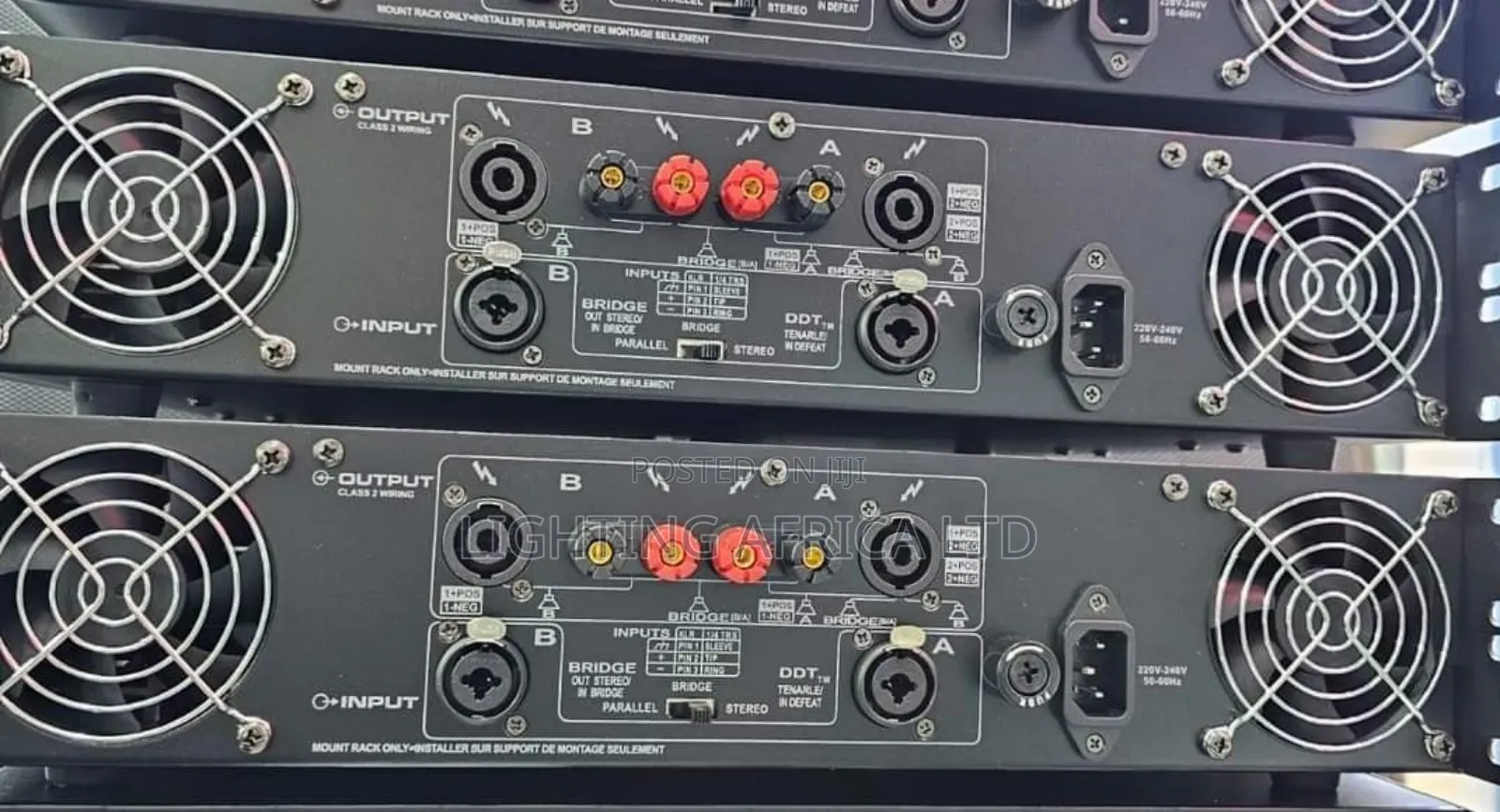 Peavey Cs 4000 Usa Powered Amplifier With 2 Output Channels