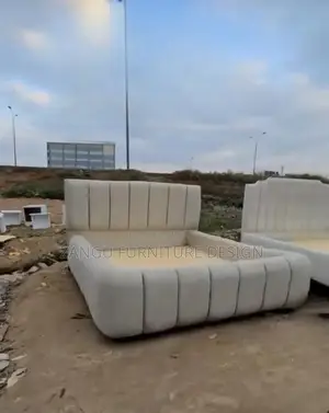 August Bubble Bed