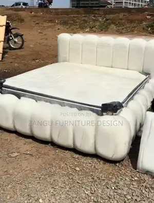 Showy Bubble Bed