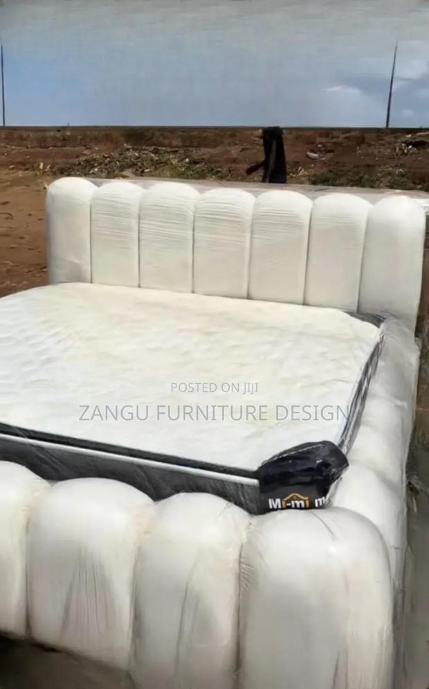 Convincing Bubble Bed - main view