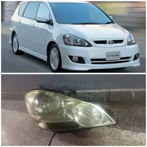 Toyota Ipsum Xenon Headlight