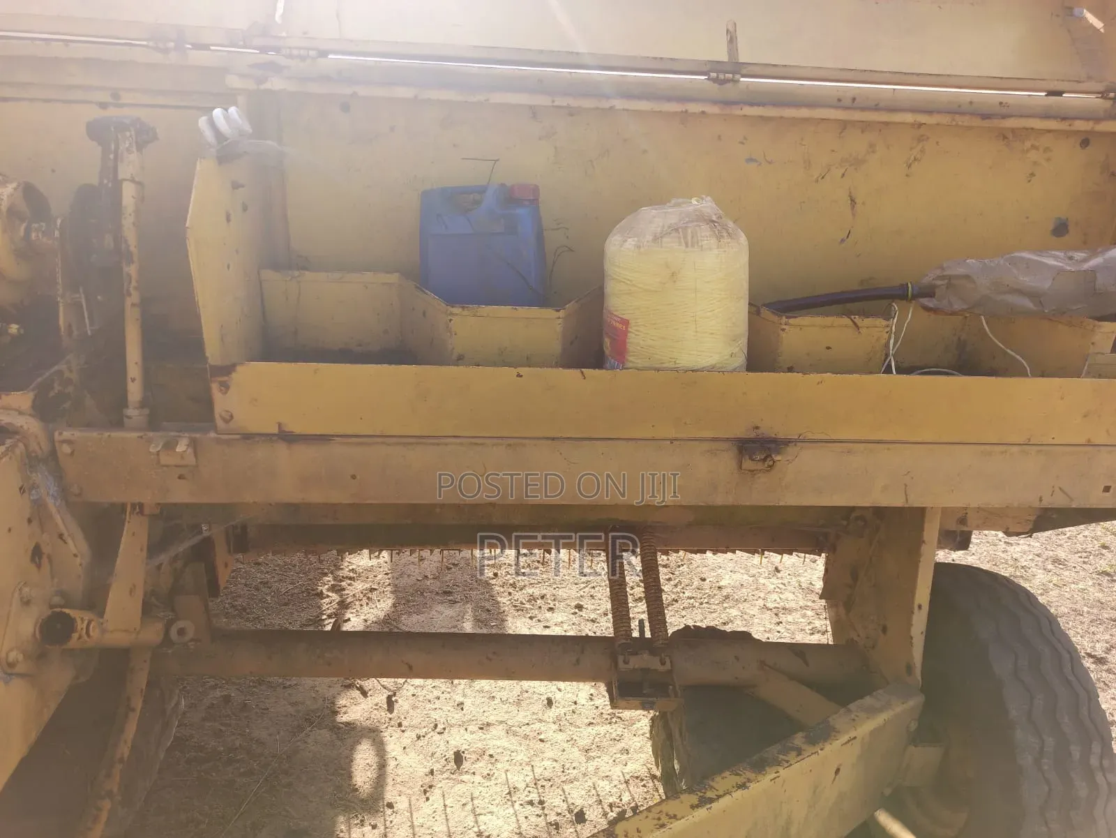 New Holland 940 Baler