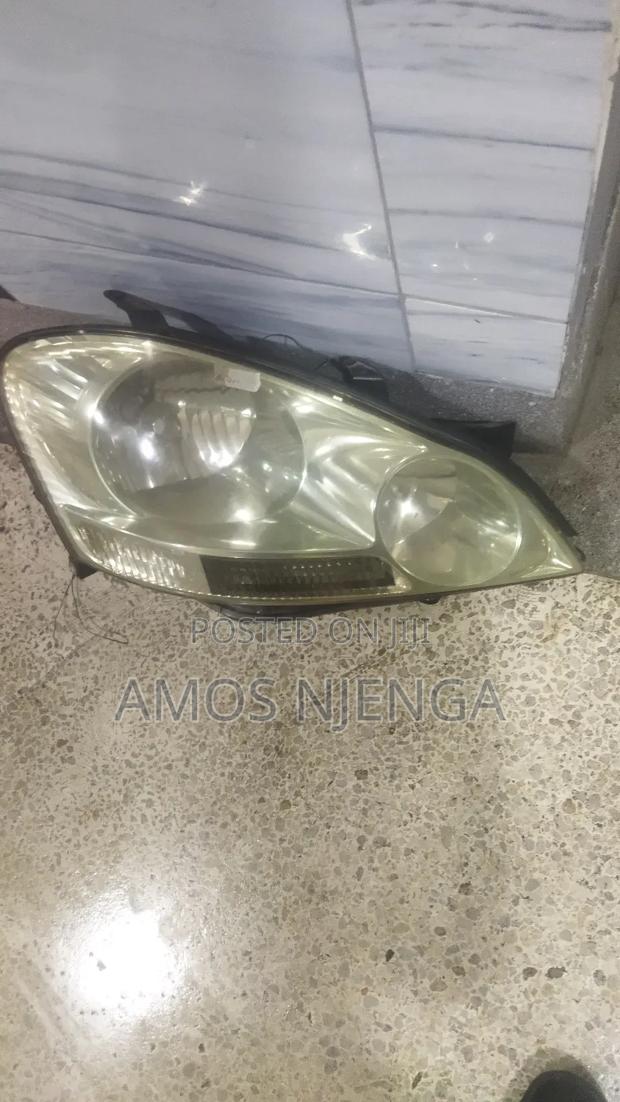 Toyota Ipsum Xenon Headlight - thumbnail 4