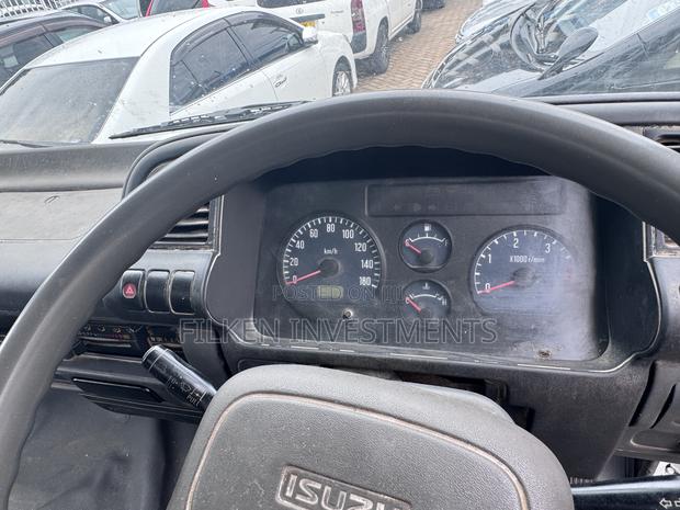 Isuzu NPR Canter Local 2020 - thumbnail 7