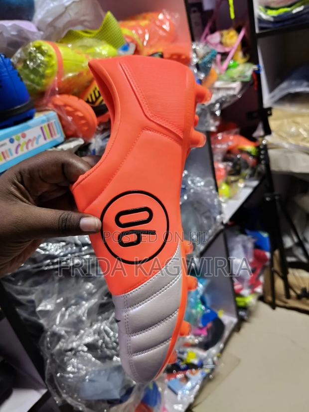 Soccer Boot T90 From Size 40 To 45 - thumbnail 2