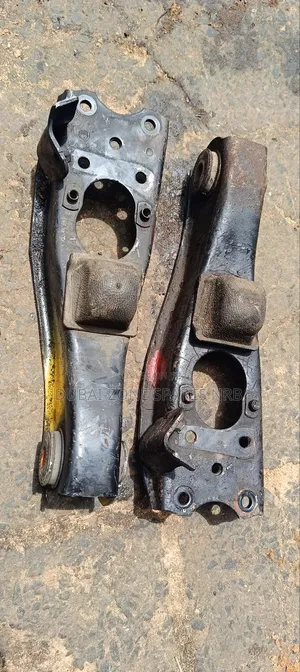 Lower Arms Townace 3c/ 2wd.
