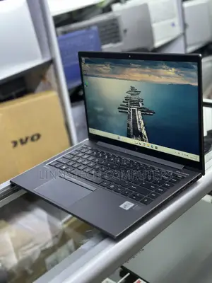 Laptop HP ZBook Firefly 14 G7 32GB Intel Core I7 SSD 512GB