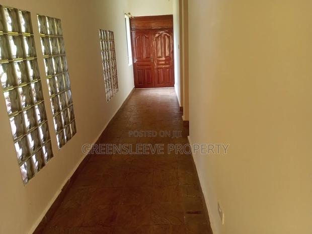 4bdrm House in Karen for rent - thumbnail 18