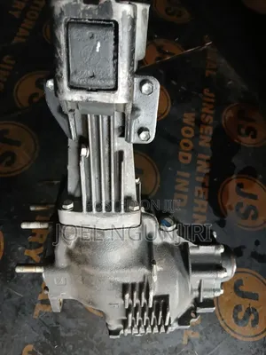 Toyota Rav 4 Front Diffetial Unit