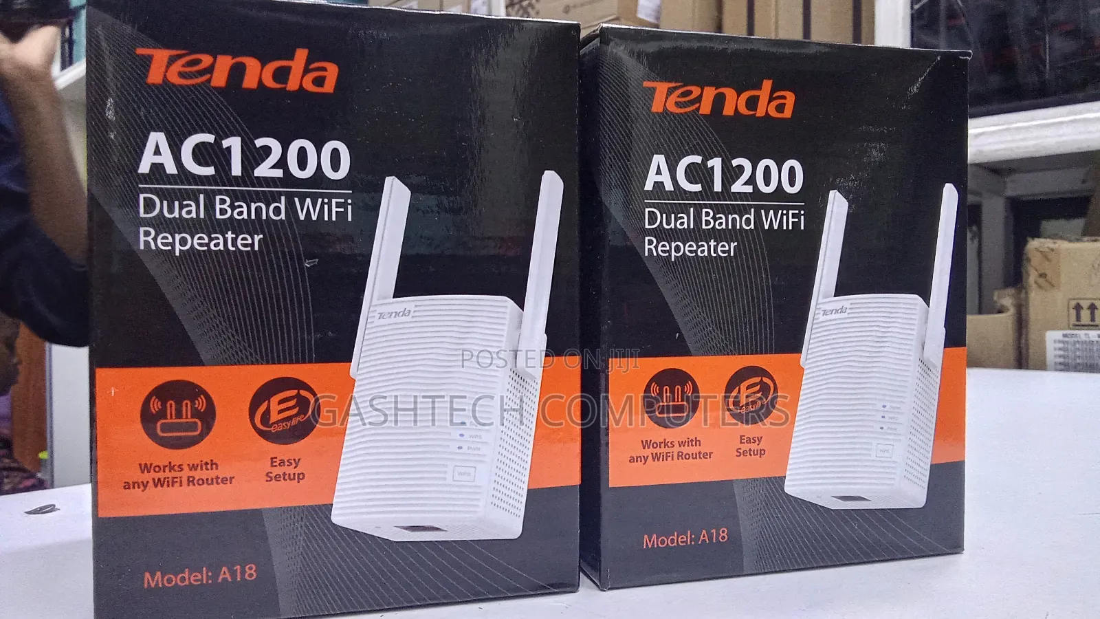 Tenda Ac1200 Dual Band Range Extender A18