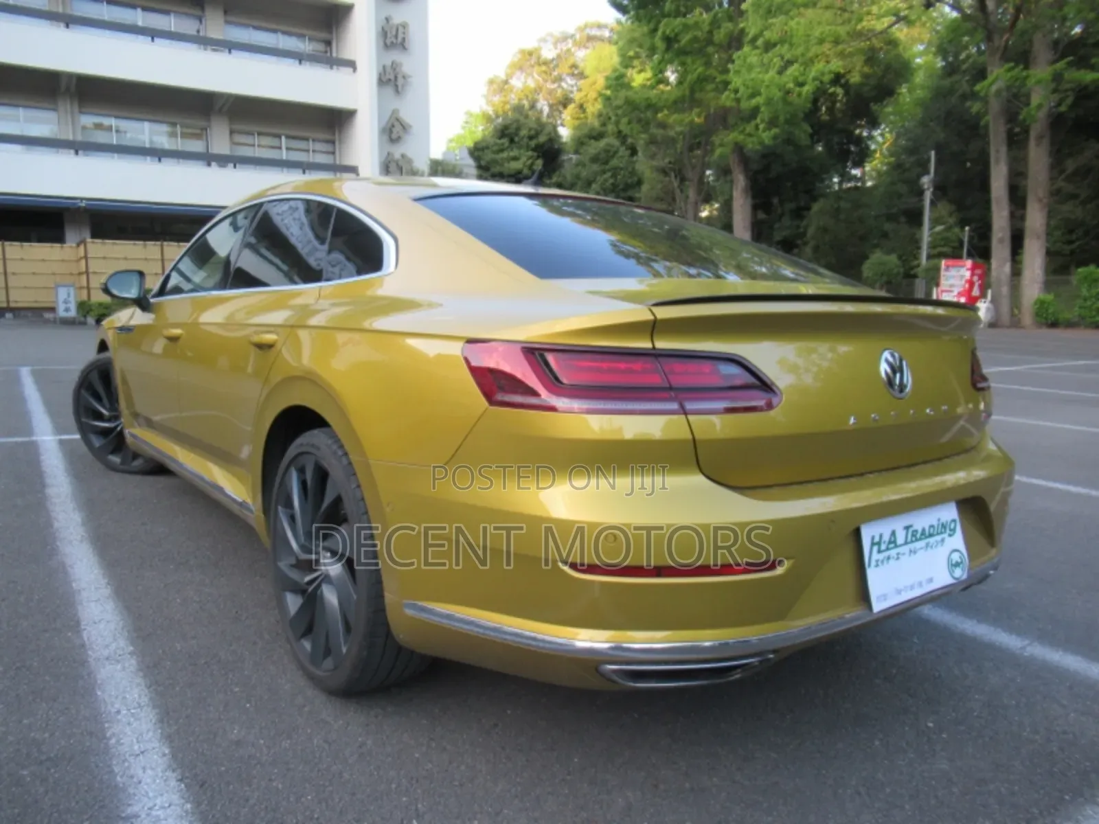 Volkswagen Arteon 2.0T SEL R-Line w/19 AWD 4MOTION 2019 Yellow