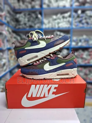 Airmax 90 Futura
Sizes 36 - 45