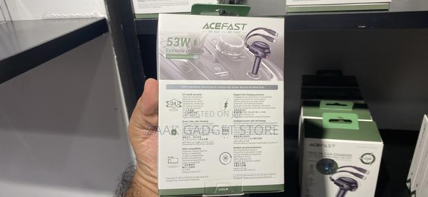53 Watts Fast Charge Car Charger With 2-in-1 Cable - thumbnail 2